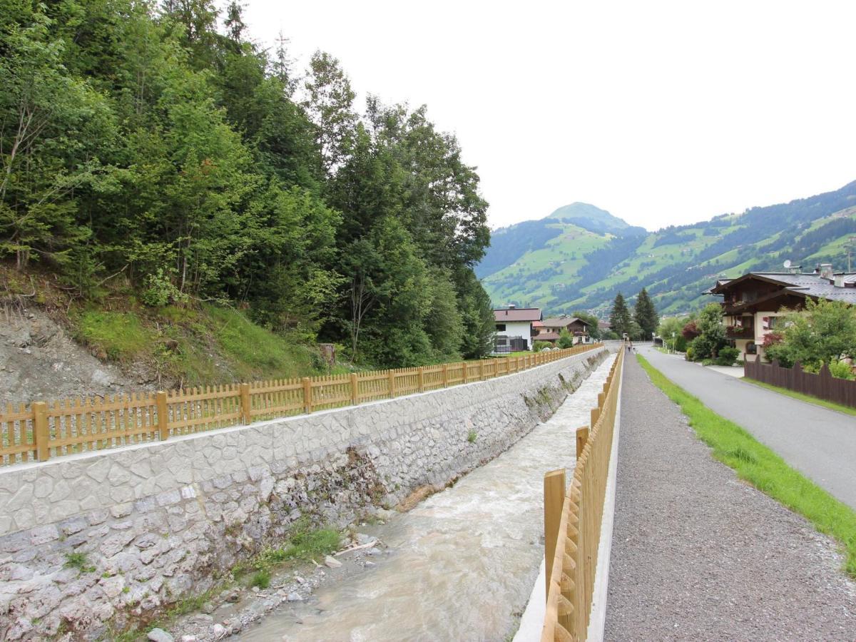 Boutique Apartment In Brixen With Mountain View Brixen im Thale Extérieur photo